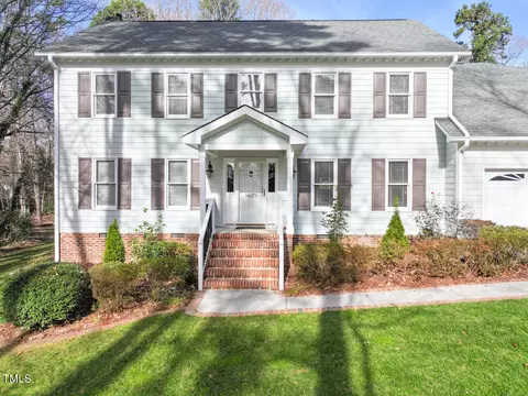 8628 Seagate Dr, Raleigh, NC 27615