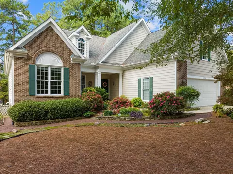 6414 Falconbridge Rd, Chapel Hill, NC 27517