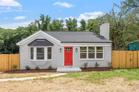 2521 Springhill Ave, Raleigh, NC 27603