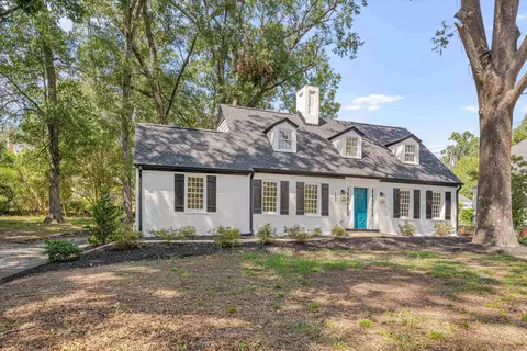 1632 University Dr, Durham, NC 27707
