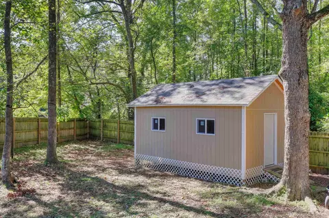 2706 Dearborn Dr, Durham, NC 27704 photo 23