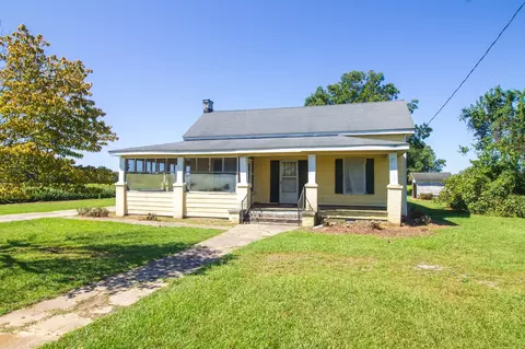 321 Herman Lane Rd, Stantonsburg, NC 27883