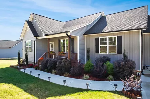 10411 Claude Lewis Rd, Middlesex, NC 27557