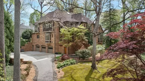 2428 E Lake Dr, Raleigh, NC 27609