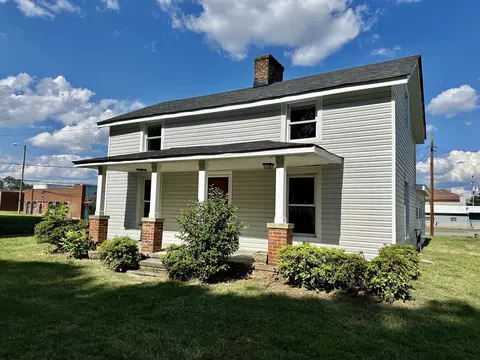 406 E Market St, Burlington, NC 27217