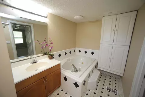 4007 Packard St, Durham, NC 27704 photo 8
