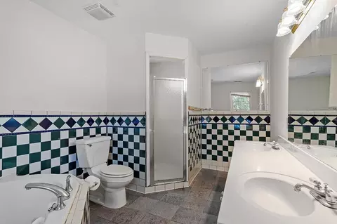 24 Dixie Trl, Raleigh, NC 27607 photo 33