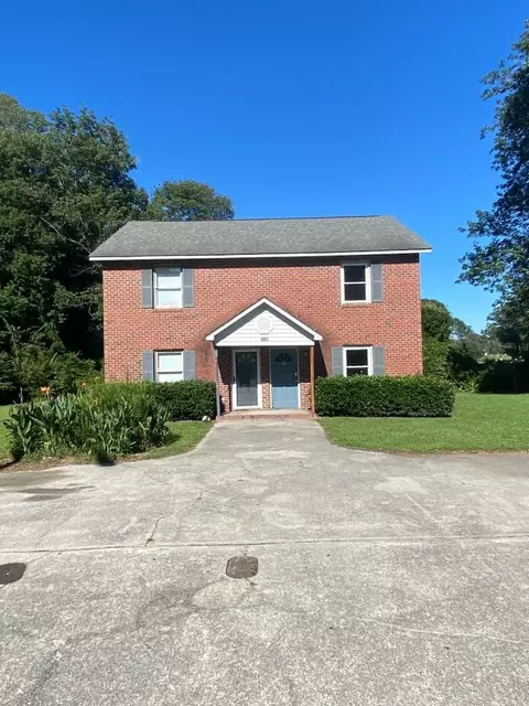 405 Alice Dr, Greenville, NC 27834