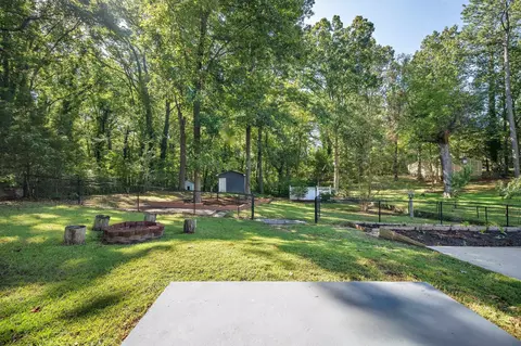 606 E Hammond St, Durham, NC 27704 photo 25