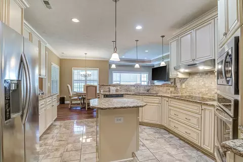 38 Marshview Cir, Angier, NC 27501 photo 2