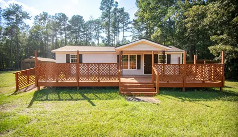 560 Covington Rd, Bunnlevel, NC 28323