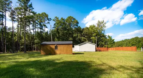 560 Covington Rd, Bunnlevel, NC 28323 photo 16