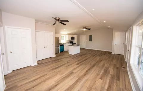560 Covington Rd, Bunnlevel, NC 28323 photo 2