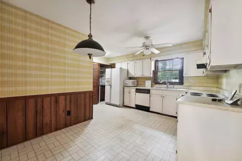 1101 Edgebrook Dr, Garner, NC 27529 photo 12