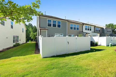 1011 Amber Shadow Dr, Durham, NC 27703 photo 30