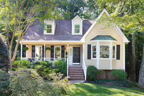 1605 Cliff St, Durham, NC 27707 photo 3