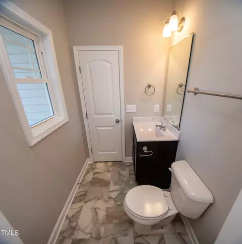57 Waters Edge Dr, Erwin, NC 28339 photo 17