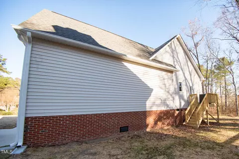 57 Waters Edge Dr, Erwin, NC 28339 photo 3