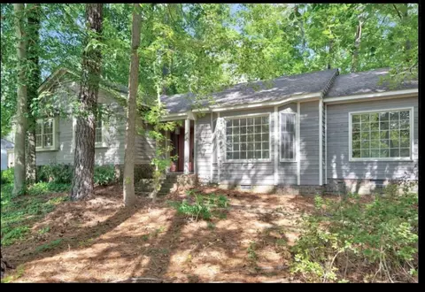 725 Eagles Ter, Rocky Mount, NC 27804