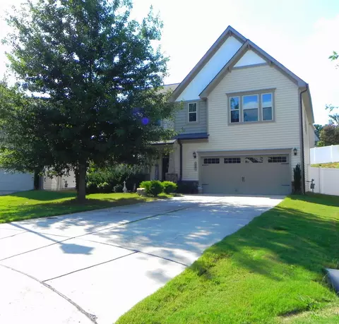 60 Sugarcane Ct, Clayton, NC 27527