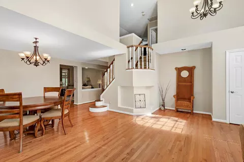 211 Covington Sq, Cary, NC 27513 photo 4