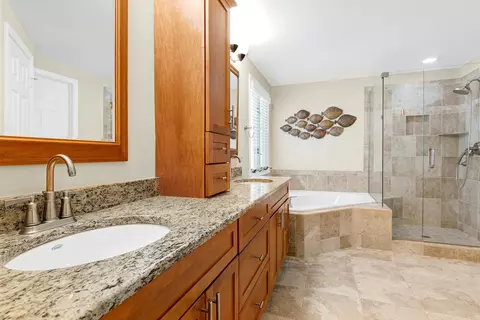 211 Covington Sq, Cary, NC 27513 photo 17