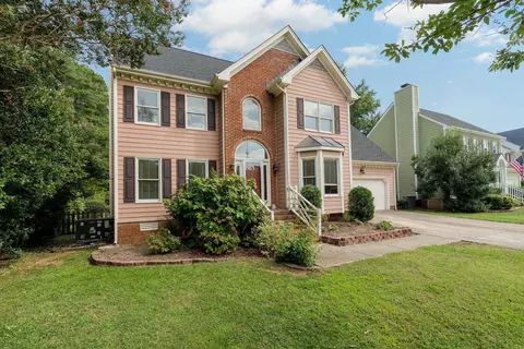 508 Satinwood Dr, Apex, NC 27502