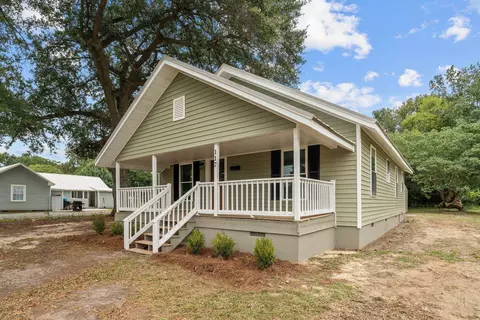 117 Holmes, Erwin, NC 28339 photo 2