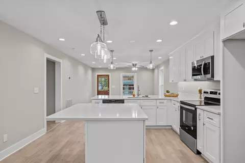 117 Holmes, Erwin, NC 28339 photo 9