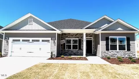 134 S Cousins Ct, Smithfield, NC 27577