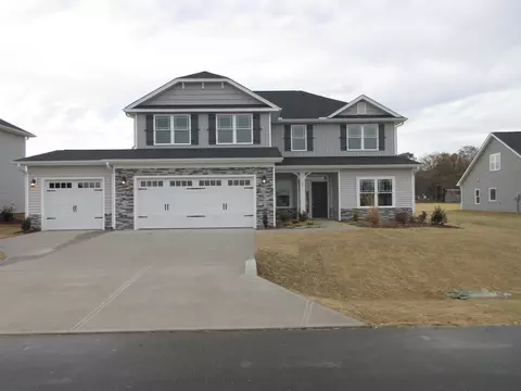 102 S Cousins Ct, Smithfield, NC 27577