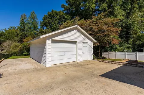 1406 Pineview Dr, Garner, NC 27529 photo 24