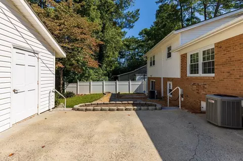 1406 Pineview Dr, Garner, NC 27529 photo 25