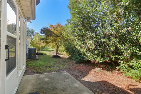 114 Breakers Pl, Cary, NC 27511 photo 18