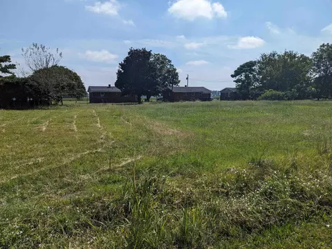113 Washington Ave, Mount Olive, NC 28365