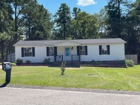 166 Travis Dr, Cameron, NC 28326 photo 1