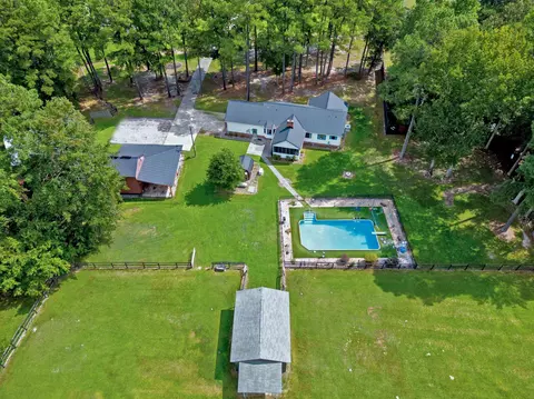 510 John Winstead Rd, Louisburg, NC 27549