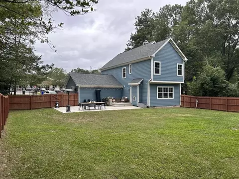 607 Morreene Rd, Durham, NC 27705 photo 2