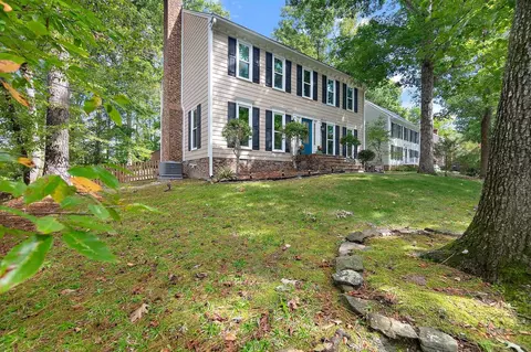 612 Morningside Dr, Durham, NC 27713 photo 2
