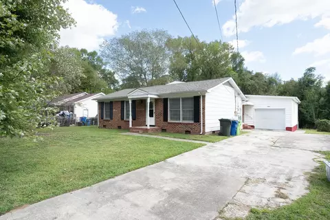 1424 Beverly Dr, Raleigh, NC 27610
