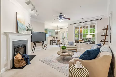 733 Providence Gln #0, Chapel Hill, NC 27514