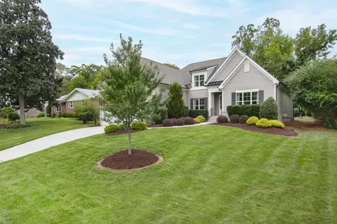 401 Latimer Rd, Raleigh, NC 27609 photo 2