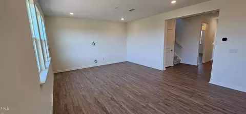 1409 Underbrush Dr, Durham, NC 27703 photo 5