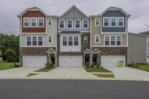 1005 Freeport Dr, Durham, NC 27703 photo 1