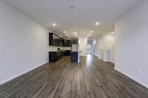 1005 Freeport Dr, Durham, NC 27703 photo 9