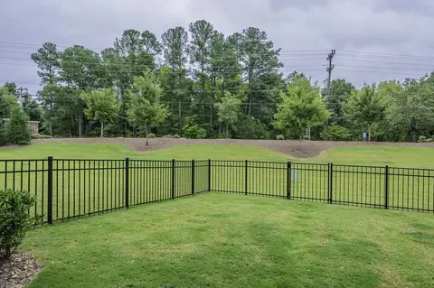 1005 Freeport Dr, Durham, NC 27703 photo 22