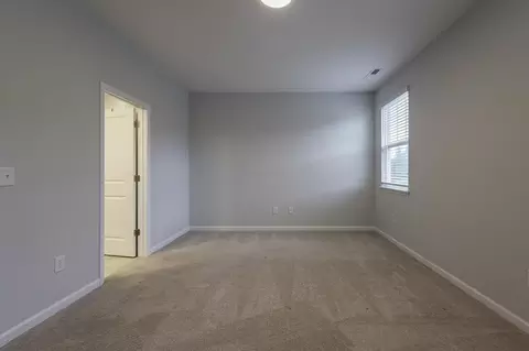 1005 Freeport Dr, Durham, NC 27703 photo 12