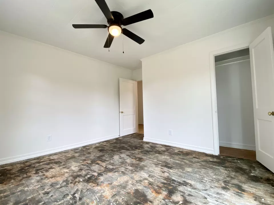  503 Lakeside Ave, Burlington, NC 27217 photo 10