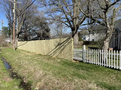 1418 Leon St, Durham, NC 27705 photo 27