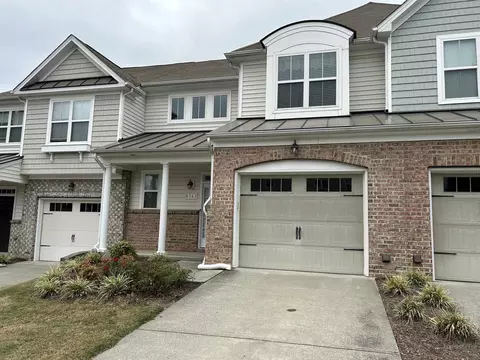 8343 Yaxley Hall Dr, Raleigh, NC 27616